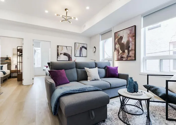 New Elegant Suite For 8 W Patio - Heart Of Toronto