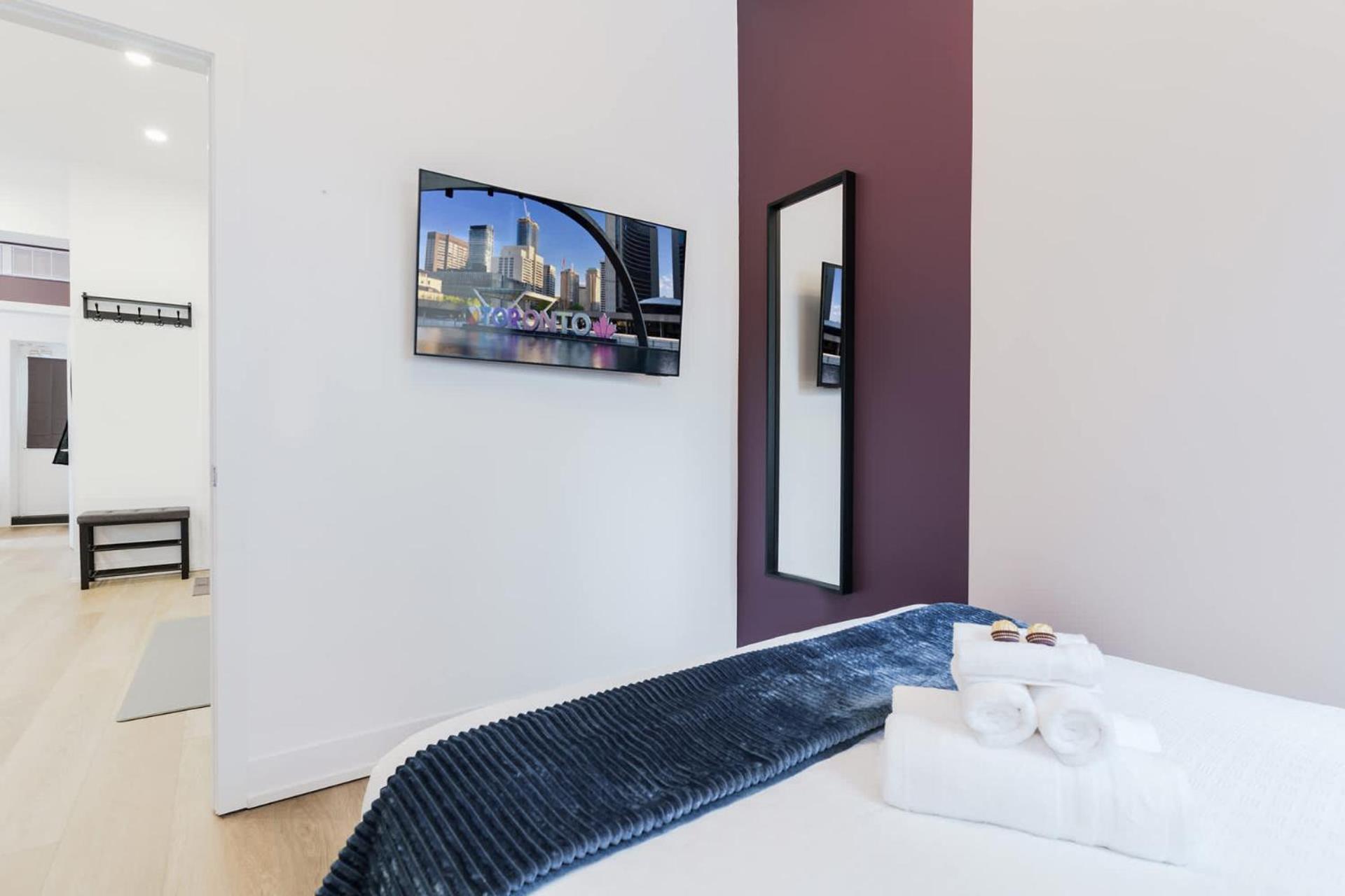 Hotel New Elegant For 8 W Patio - Heart Of